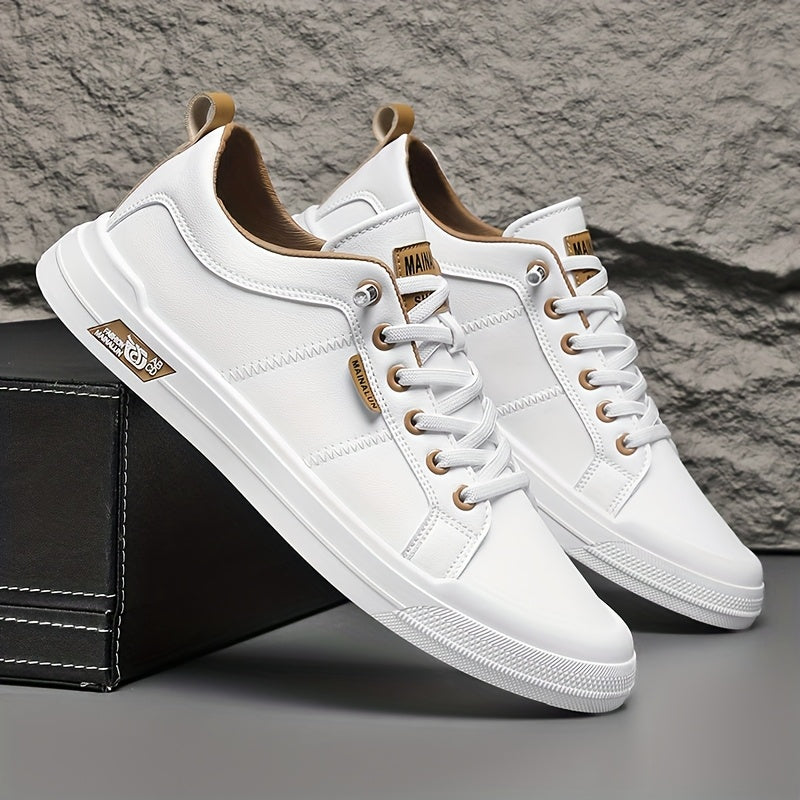 Men's outdoor sneakers in navy blue with a rugged, sporty design for versatile wear. 0