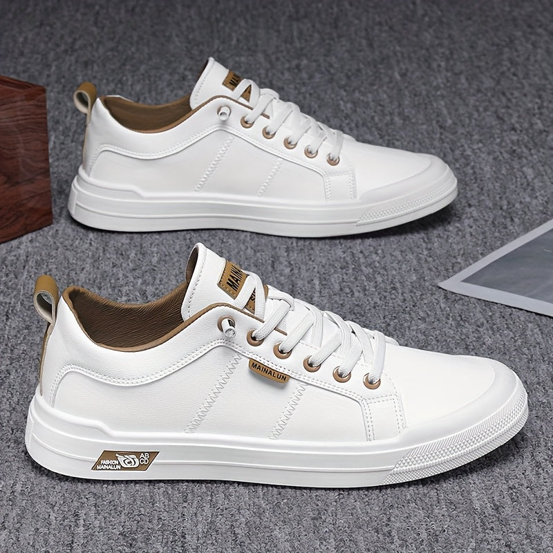 Men's outdoor sneakers in navy blue with a rugged, sporty design for versatile wear. 3