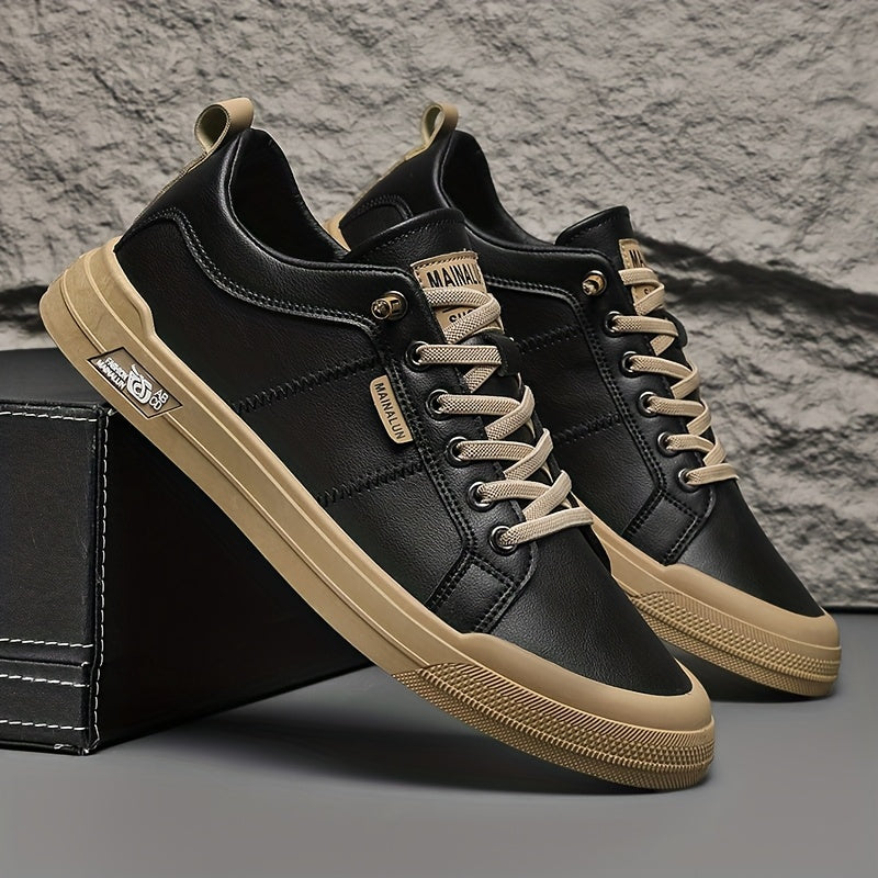 Men's outdoor sneakers in navy blue with a rugged, sporty design for versatile wear. 6