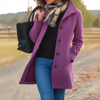 Single-breasted wool-look coat for women with a notched collar.