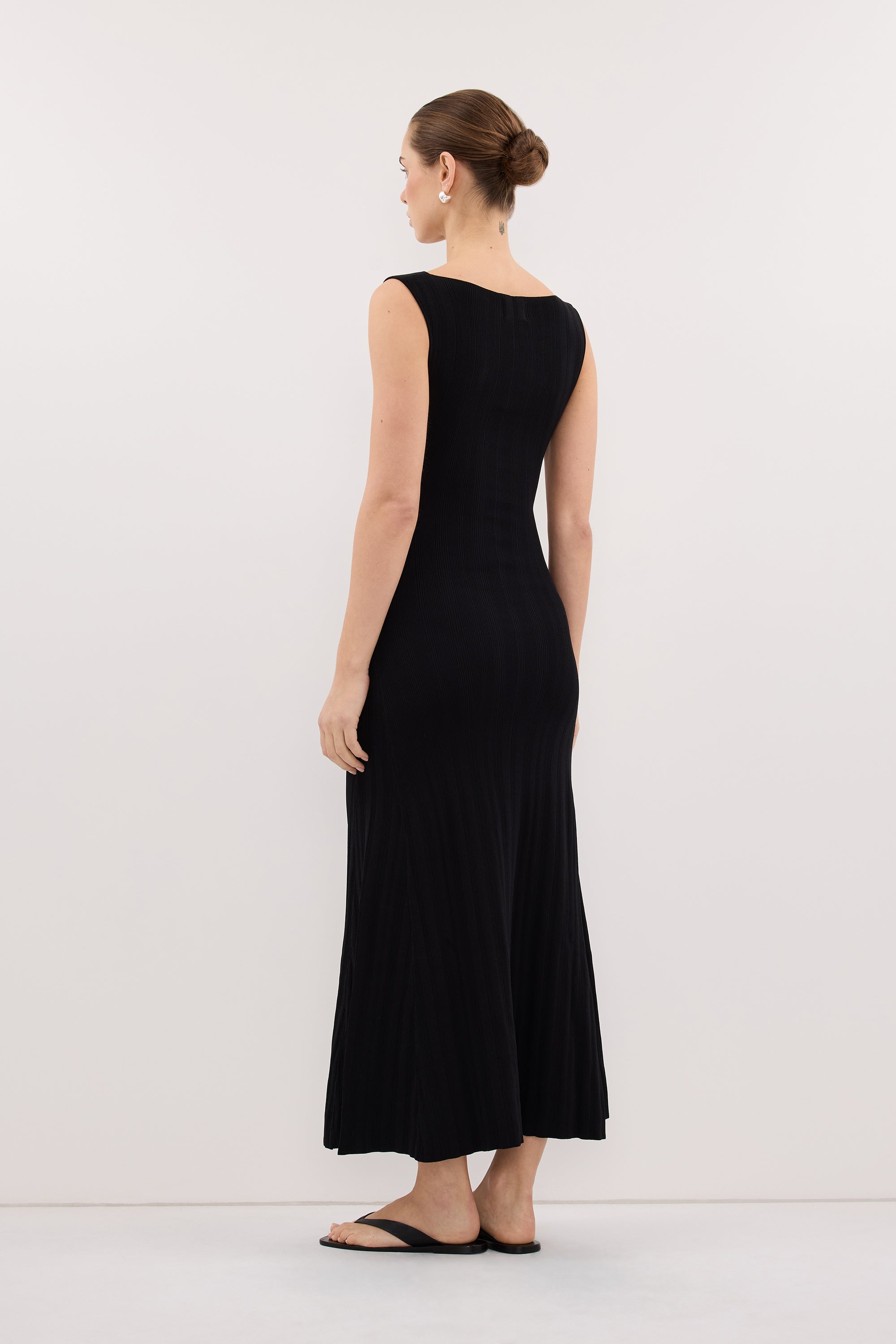 Elinor DOVE Black Sleeveless Ribbed Knit Maxi Dress for Women 4
