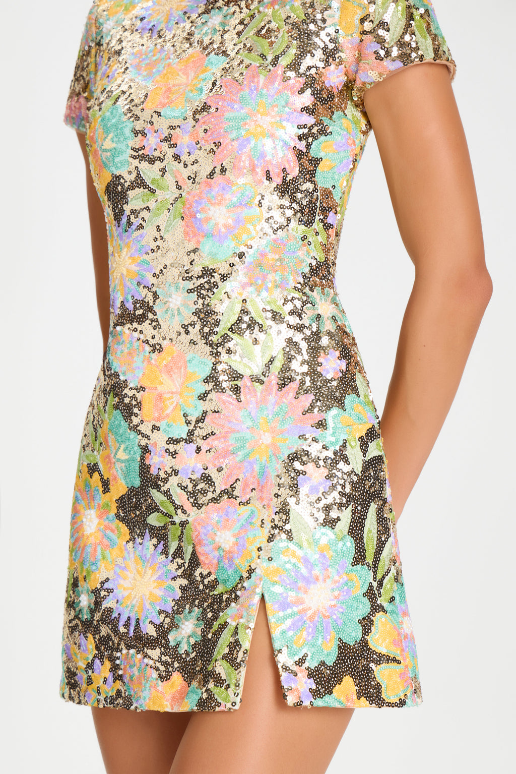 Elowen Everly Floral Dress Bodycon Mini with Sequin Detailing 5