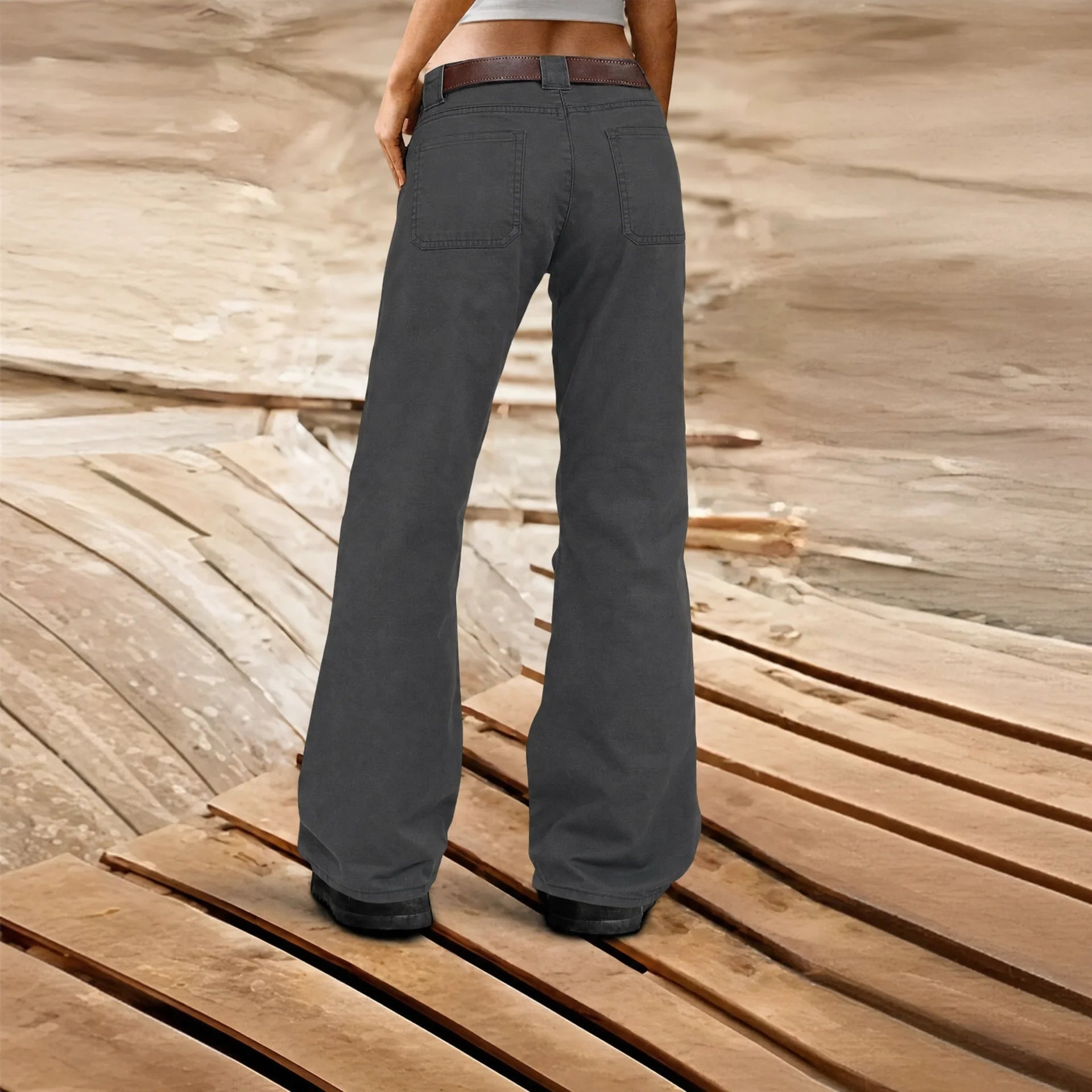 Olive green cargo trousers with a relaxed fit and multiple pockets for a practical, casual style. 3