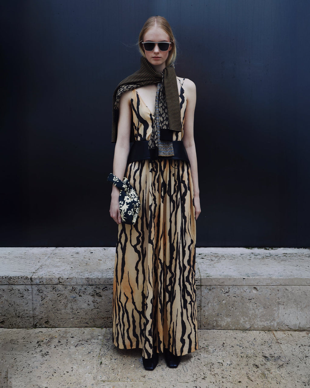 Fyana Maxi Dress Abstract Shell Print Sleeveless Oversized Fit for Women 2