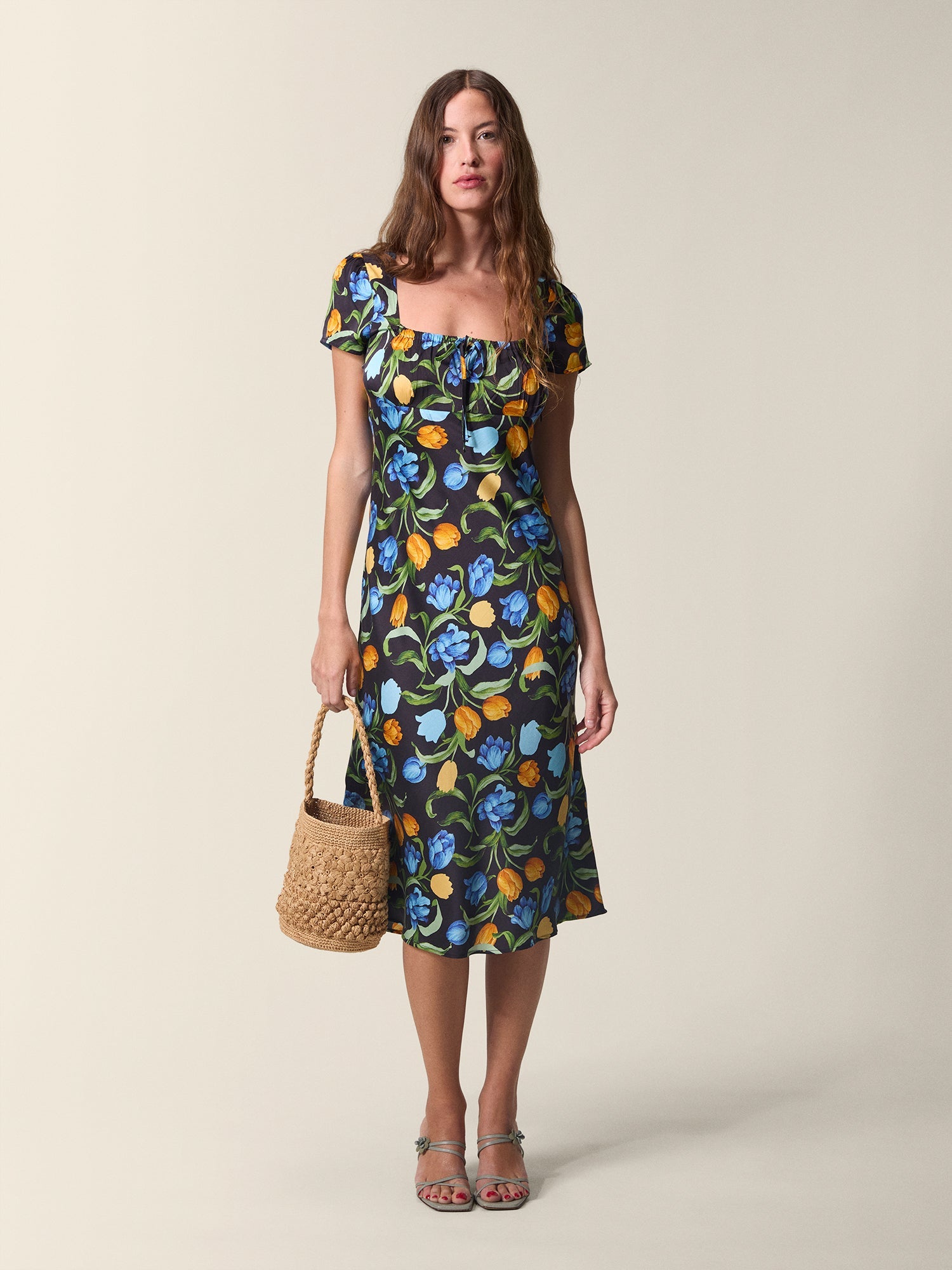Ines Dress Black Floral Midi with Square Neckline and Short Sleeves 2