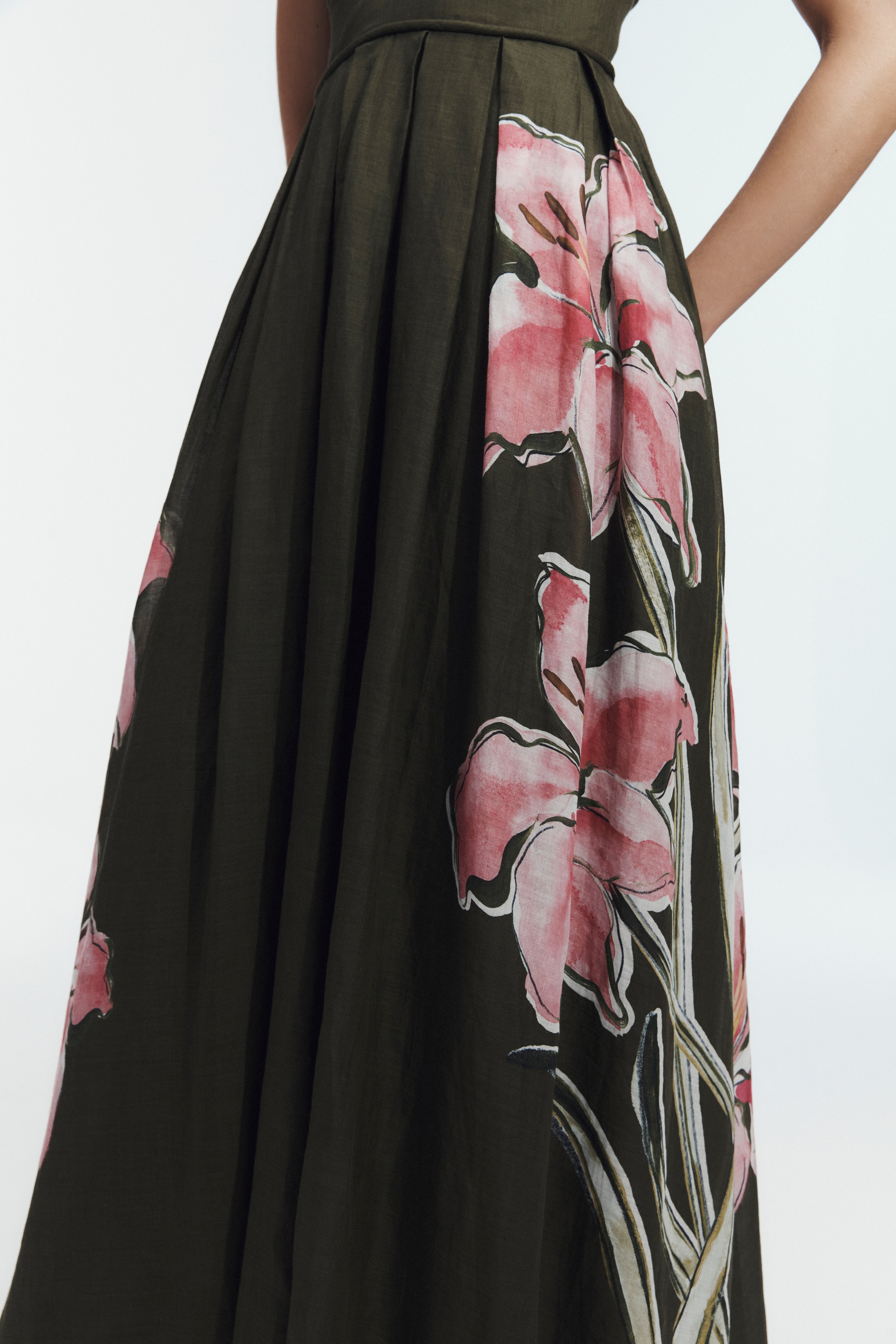 Jareth Maxi Dress - Women's V-Neck Relaxed A-Line Summer Dress in Ramie 3