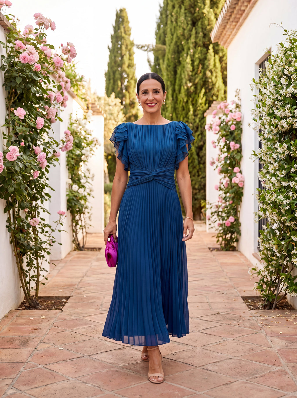 Flowy navy blue maxi dress with pleated detailing and a relaxed fit. Perfect for casual outings or summer gatherings. 4