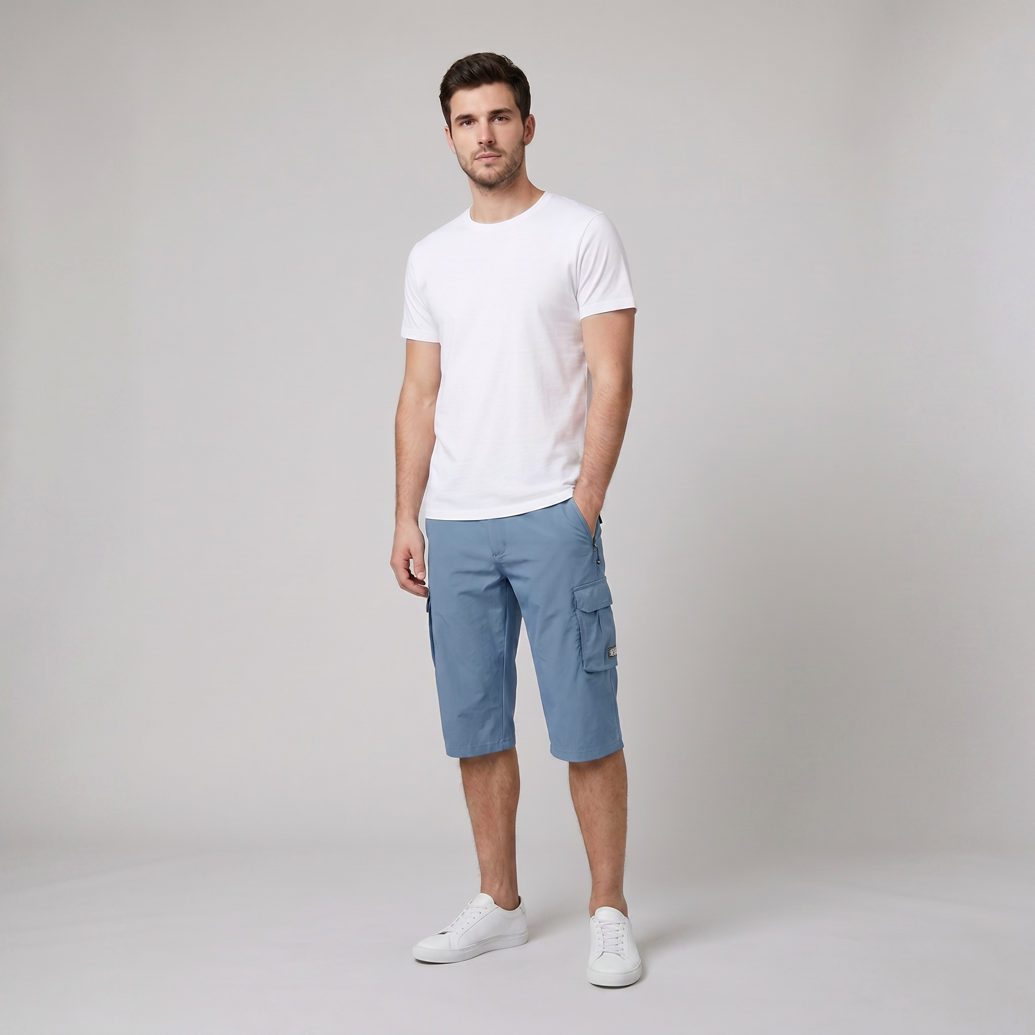 Liam men's cargo shorts in olive green, featuring a quick-drying fabric and multiple spacious pockets for outdoor use. 7