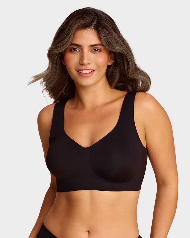 Soft lavender seamless bralette in a modern, minimalist style, perfect for everyday comfort. 4
