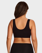 Soft lavender seamless bralette in a modern, minimalist style, perfect for everyday comfort. 6
