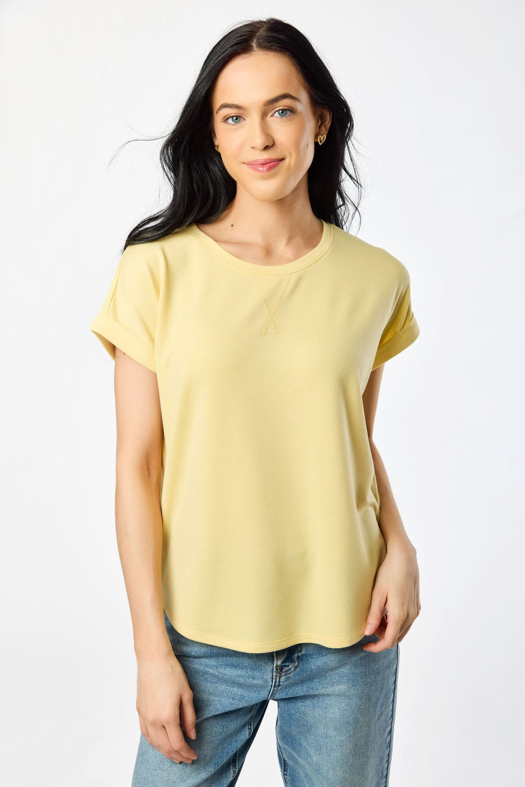 Light gray short sleeve sweatshirt with a relaxed fit and side slits, offering a casual and comfortable style. 1
