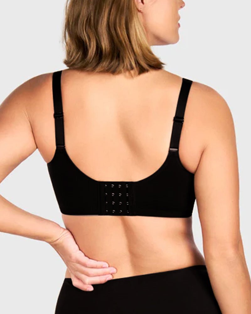 Marieke plus size minimizer bra in black, back view