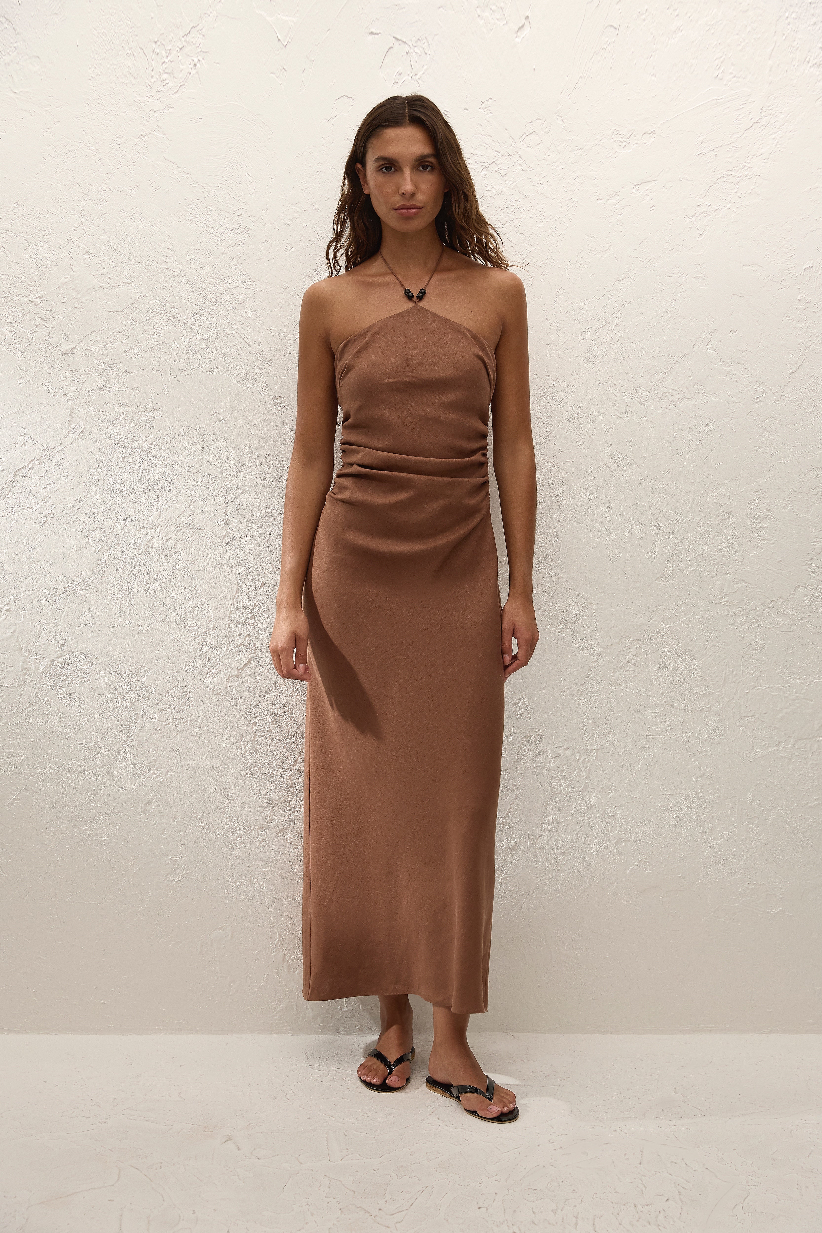 Natalia Midi Dress Cacao with V-Neck and Short Sleeves 0