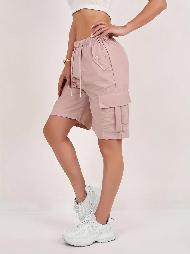 Olive green cargo shorts for women with a quick-dry fabric and multiple pockets, perfect for casual outdoor activities. 4