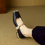 Pera Mary Jane flats in soft pink with a classic, minimalist design. 7