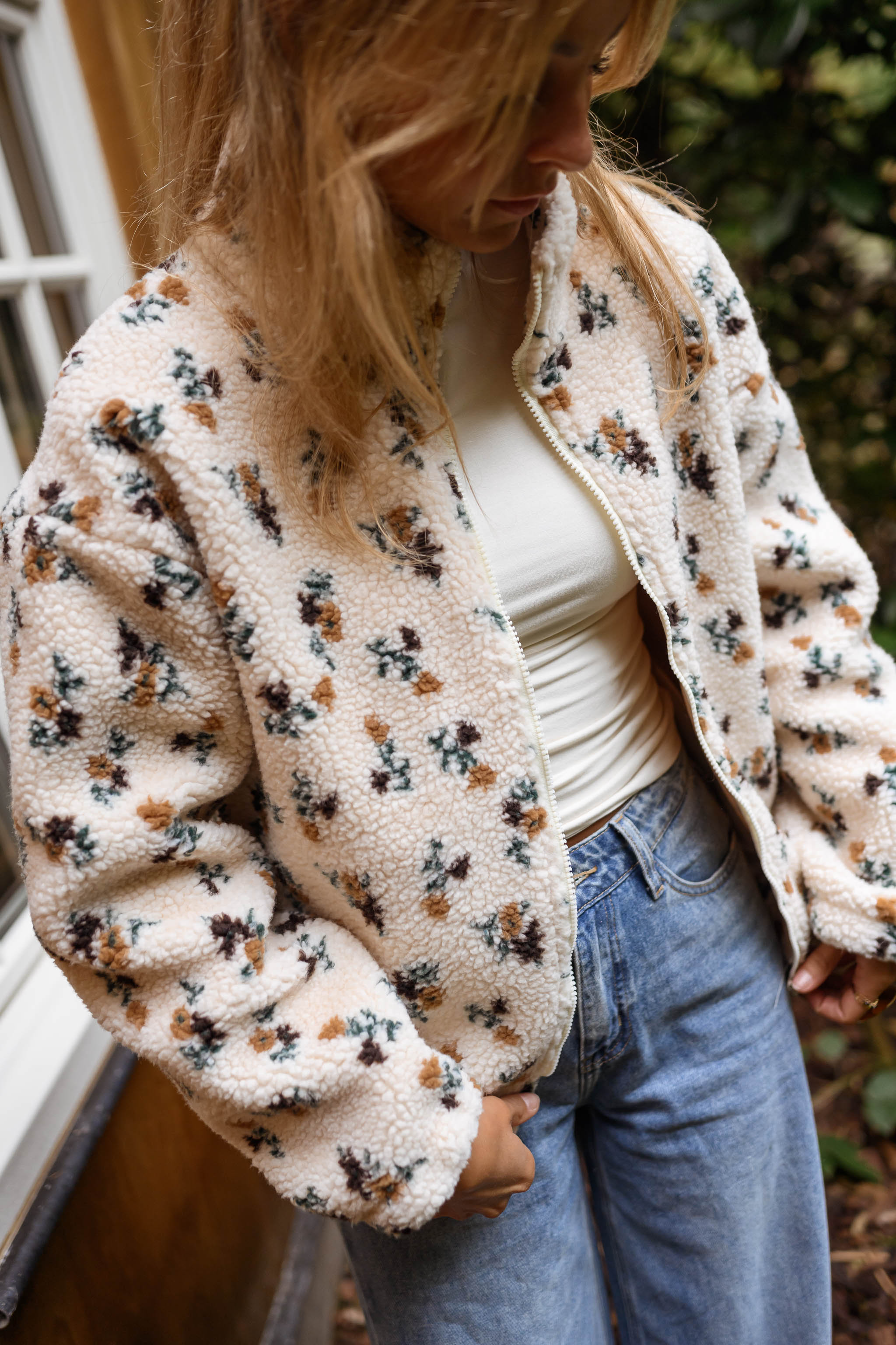Emma | Fleece Ecru Floral