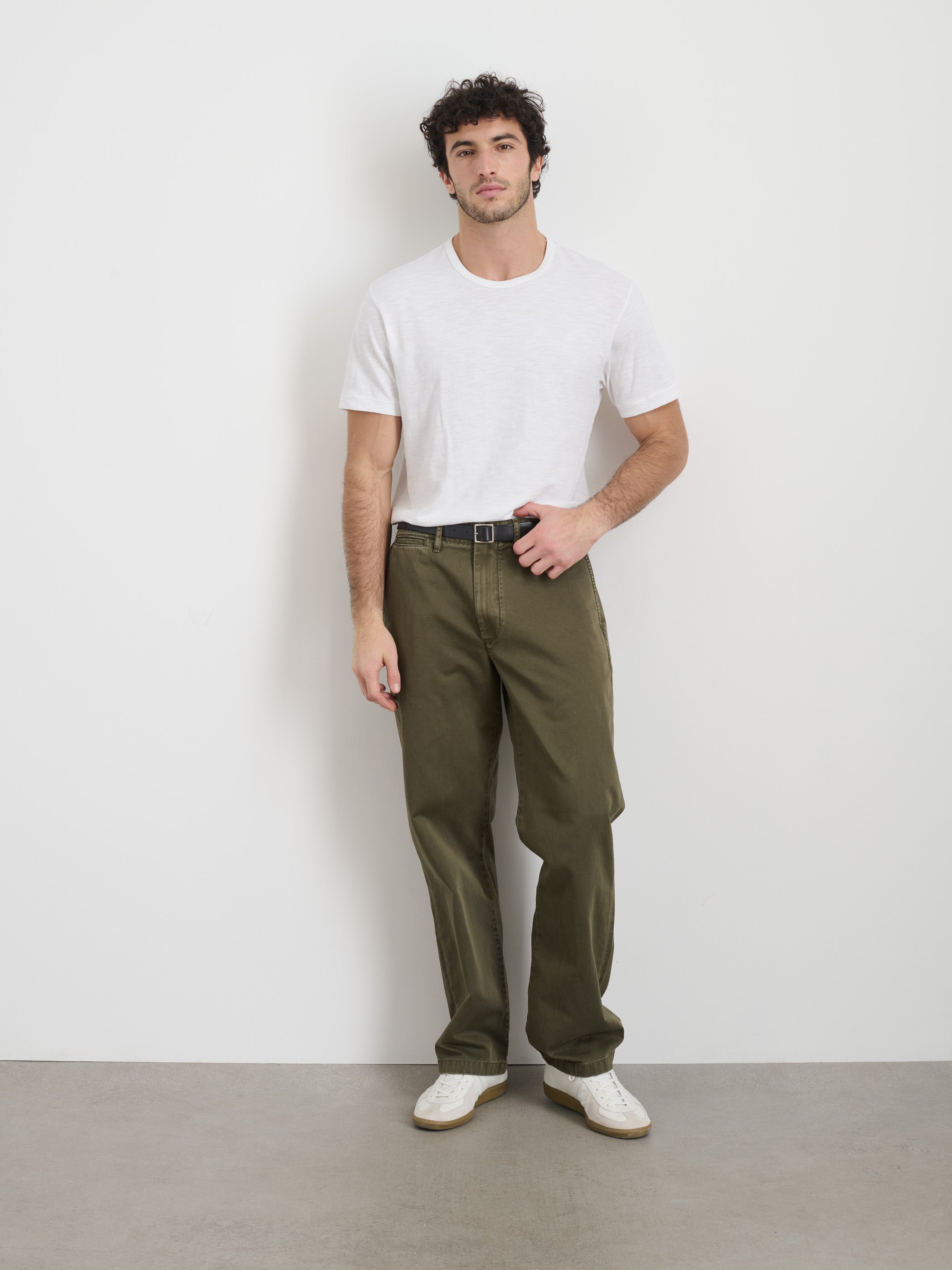 Raphael Straight Leg Pant Vintage Wash Chino 100% Cotton, Zip-Fly Closure 0