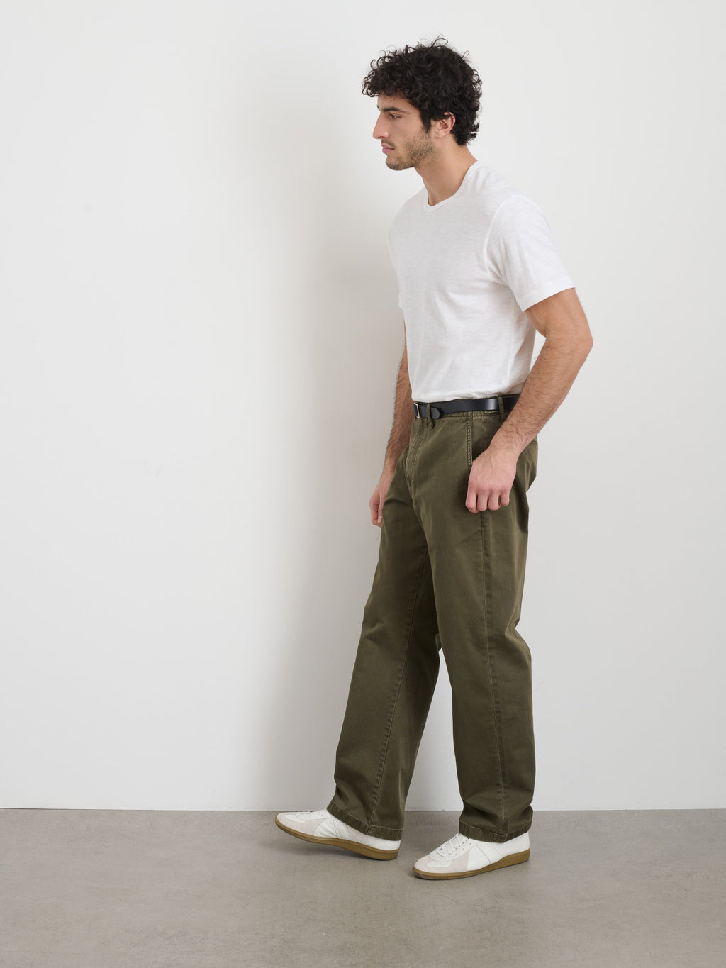 Raphael Straight Leg Pant Vintage Wash Chino 100% Cotton, Zip-Fly Closure 2