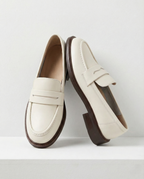 Stylish burgundy loafers with a classic heritage design, featuring a sleek silhouette and comfortable fit. 1