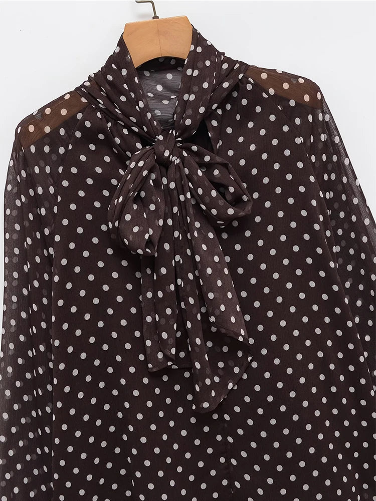 Flori | Elegant Tie-Front Blouse