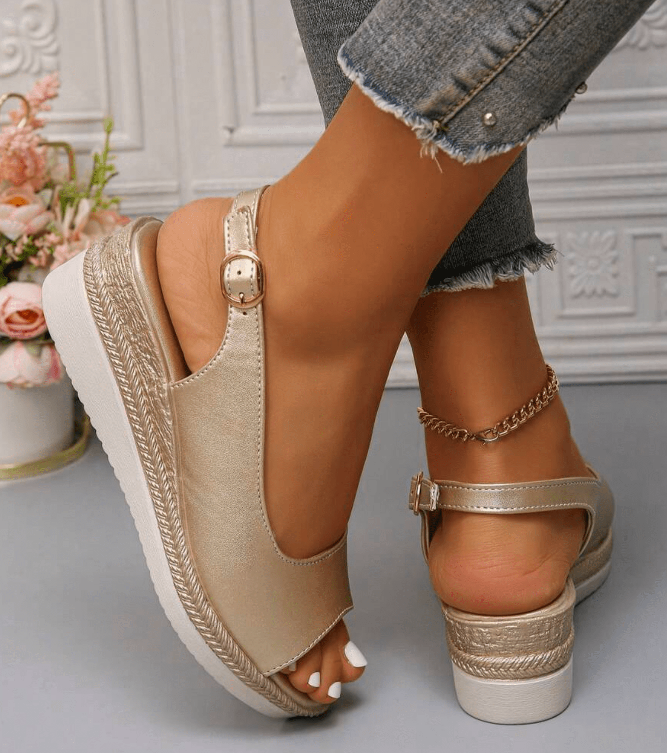 NOIRA | COMFORT SANDALS