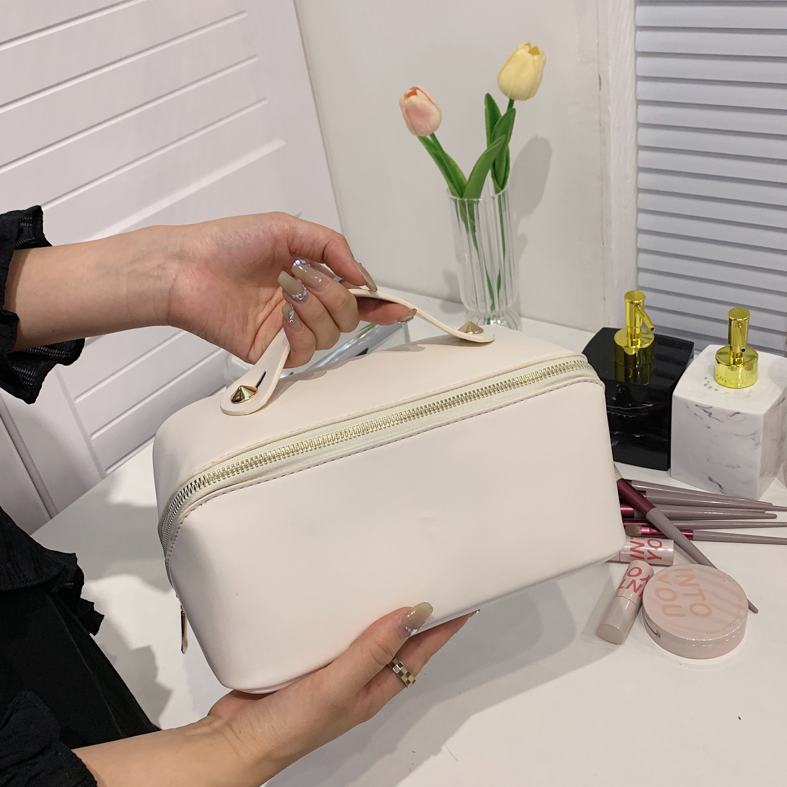 Tinah | Makeup Pouch
