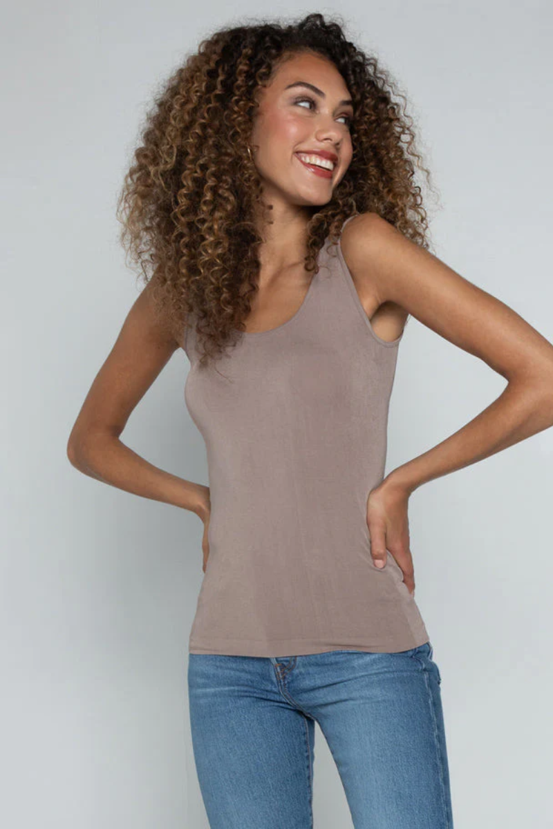 Light gray bamboo blend tank top with wide straps, featuring a relaxed and casual style for everyday wear. 3