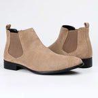 Max | Elegant suede-look boots for men.
