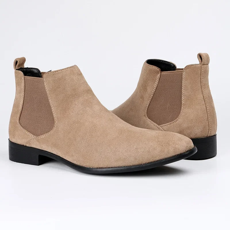 Max | Elegant suede-look boots for men.