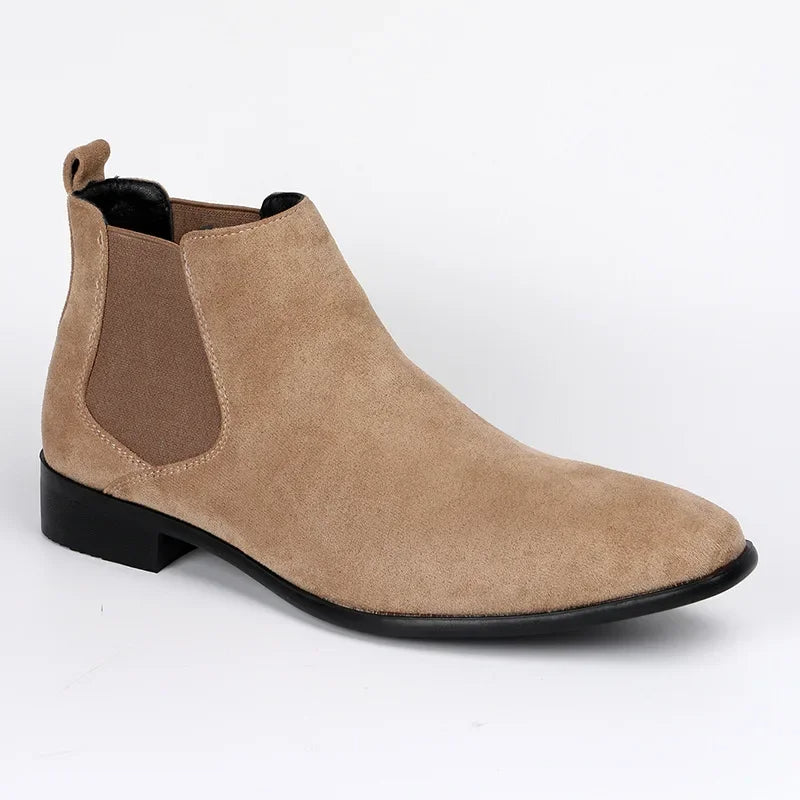 Max | Elegant suede-look boots for men.