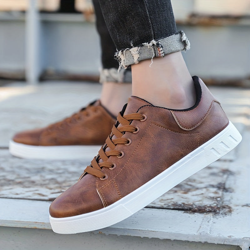 Maxi | Stylish all-season sneakers for men