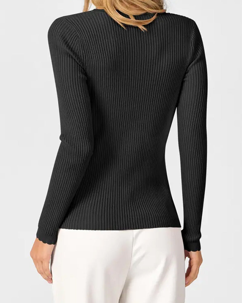 Emmy | Slim Fit V-Neck T-Shirt