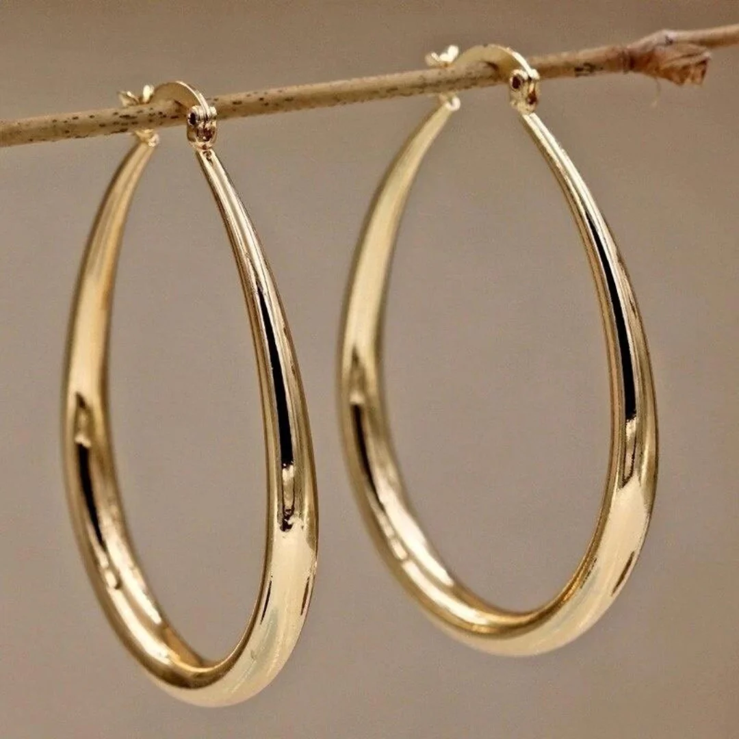 Lizz | Vintage Gold Earrings