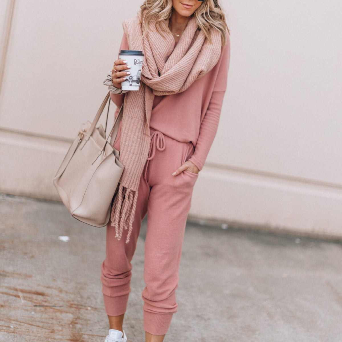 Anna sweatshirt and jogger lounge set for women, image 6