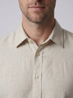 Ansel Linen Shirt Sand - collar close-up