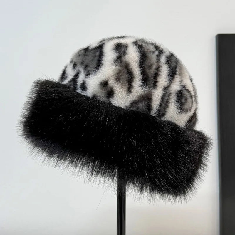 Calista leopard print faux fur hat, fourth colourway