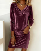 Elanora velvet dress, detail of the cowl neckline