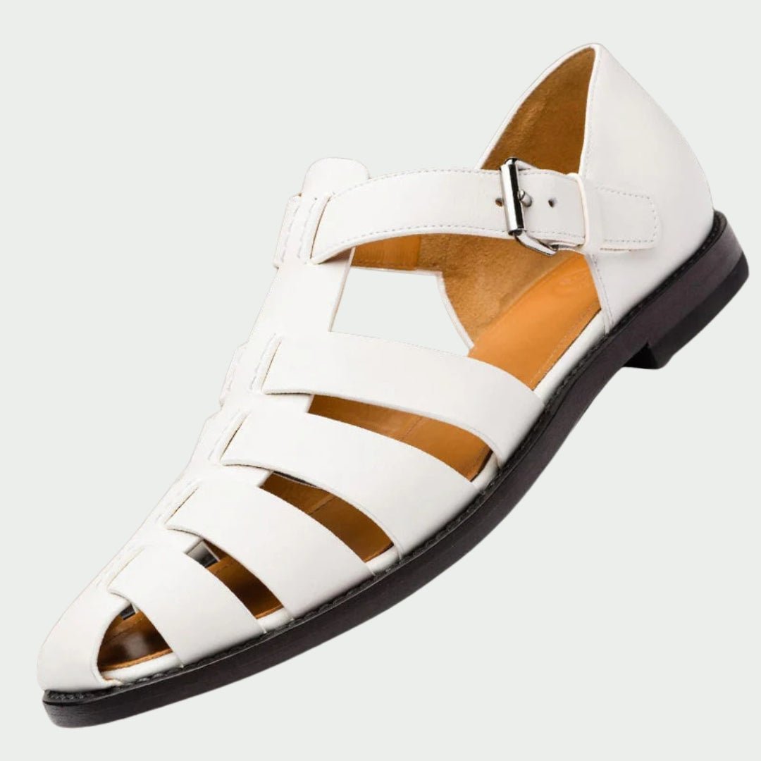 Ethan leather sandals for men, close-up of the buckle
