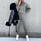 Kahlia two-piece lounge set with a stand collar, image 3