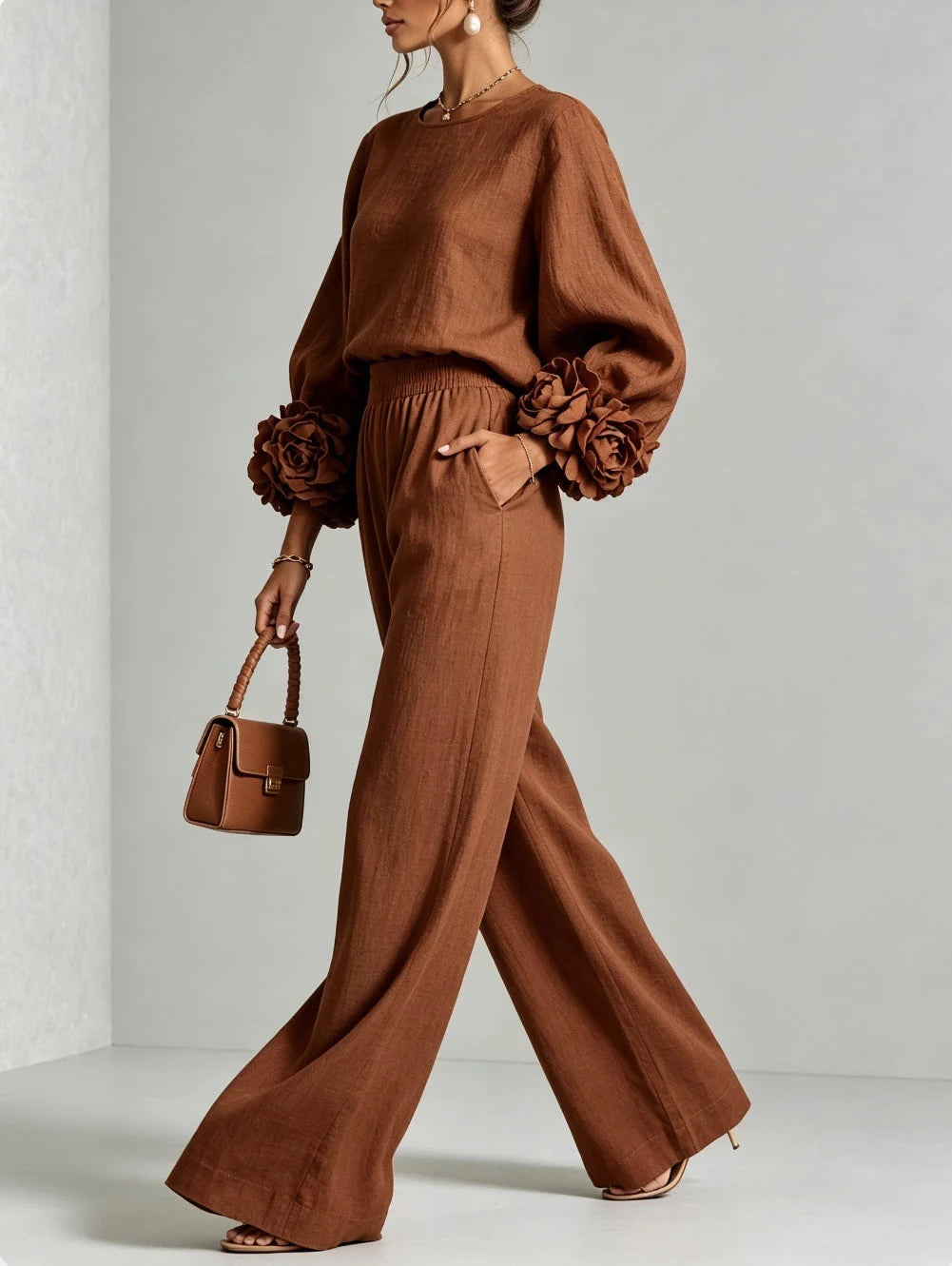 Marguerite two-piece set with floral cuffs and wide-leg trousers, image 9