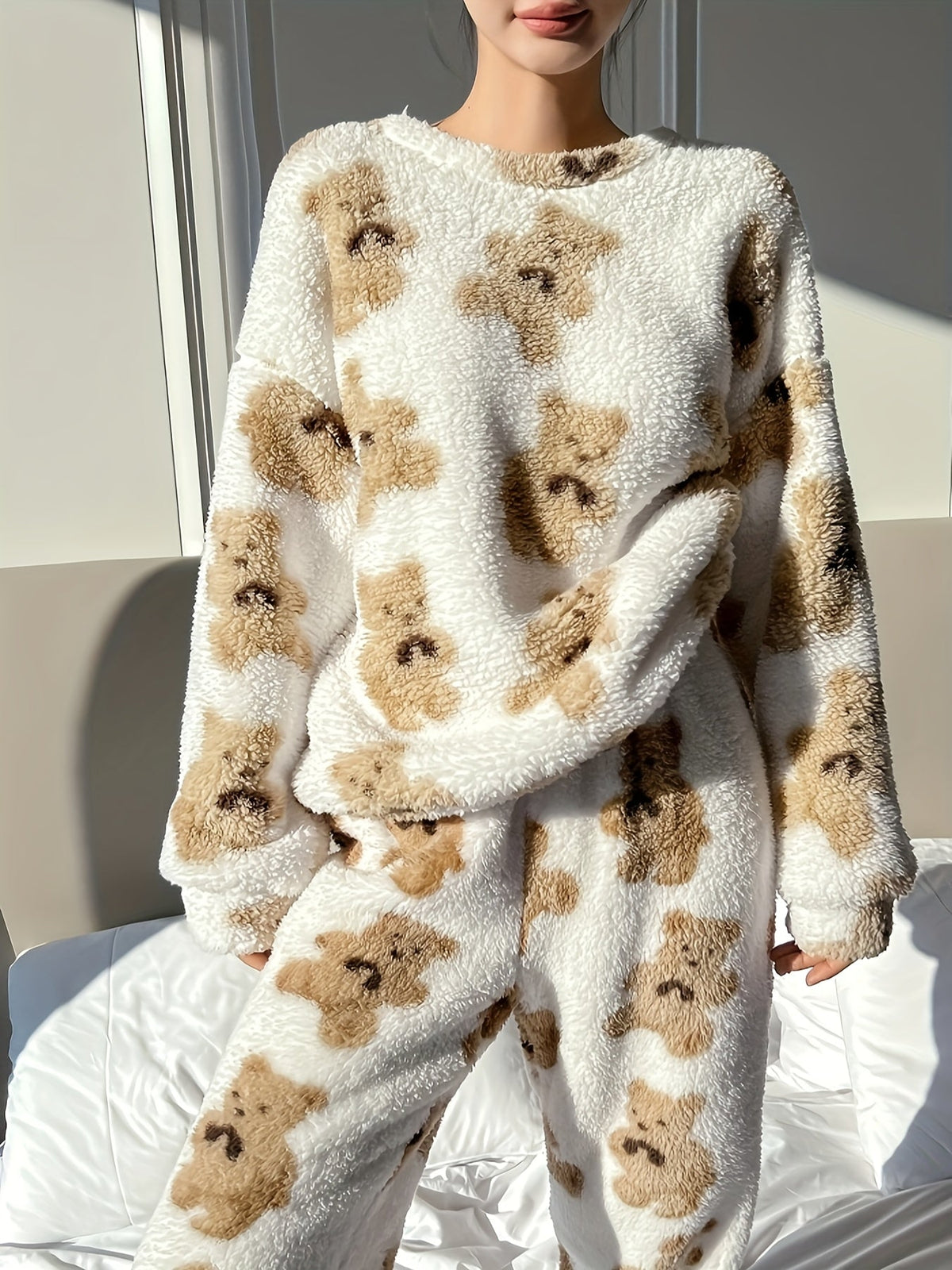Saar teddy bear print lounge set, image 6